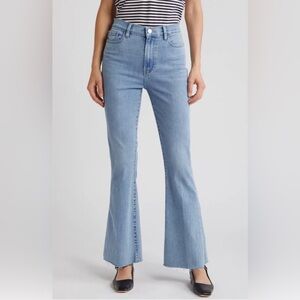 Frame high-waisted flared-leg jeans with a light wash finish Sz 28